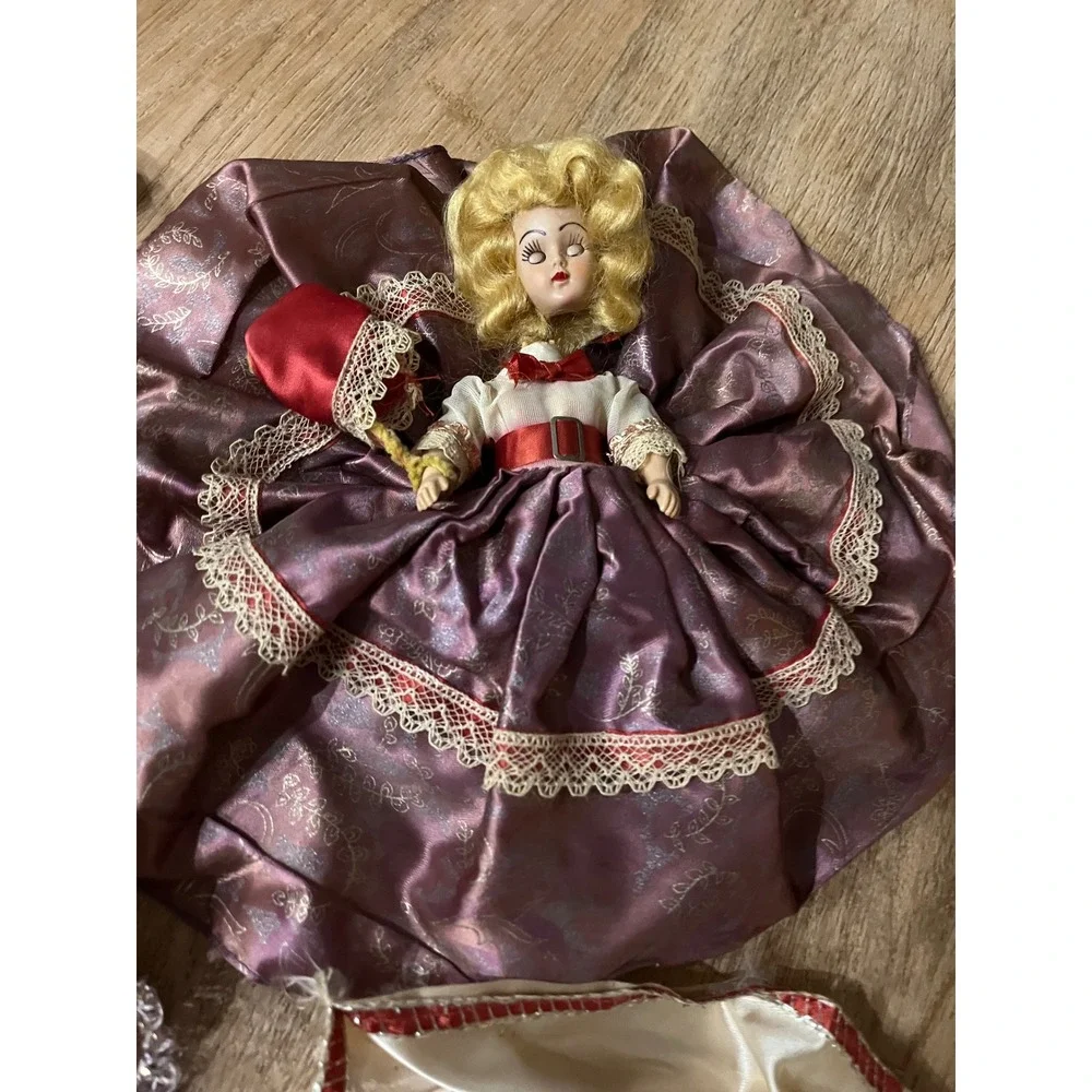 Set‎ of 7 1950's Collectible Dolls in Elaborate Themed Dresses